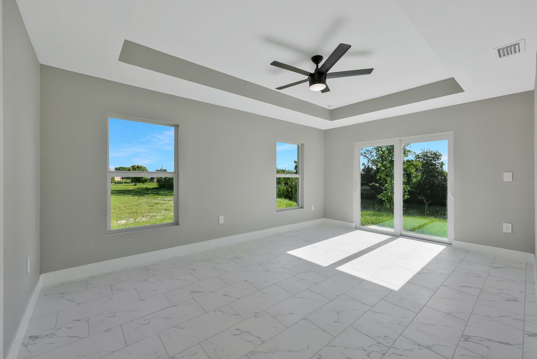 1905 NE 21st Pl, Cape Coral, FL 33909
