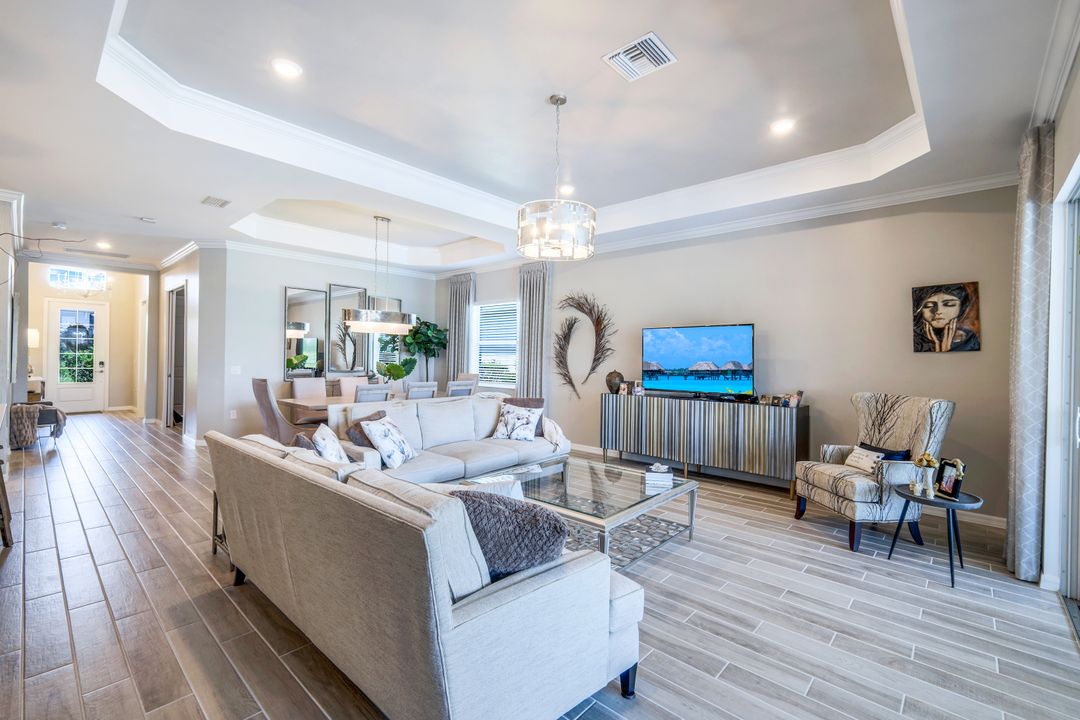 5994 Berwick Ln, Ave Maria, FL 34142