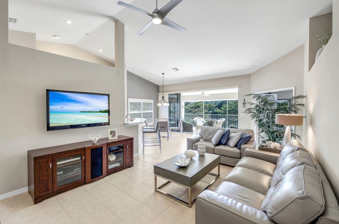 6360 Lexington Ct  #201, Naples, FL 34110