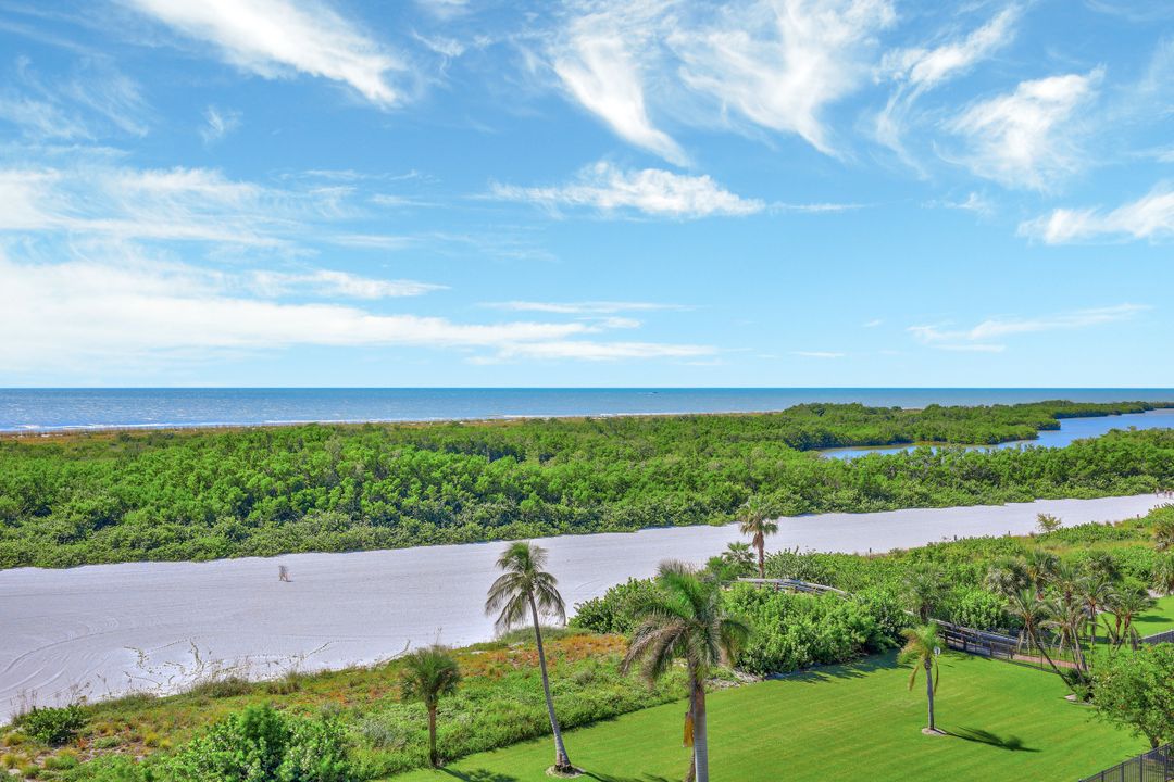 320 Seaview Ct #708, Marco Island, FL 34145