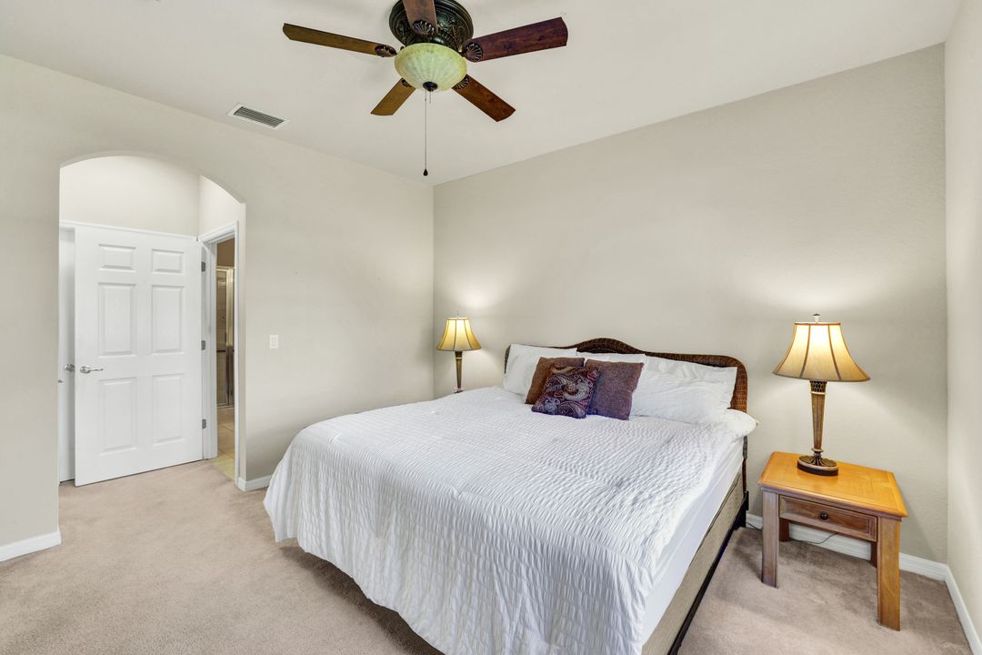 14685 Cranberry Ct #2004, Naples, FL 34114