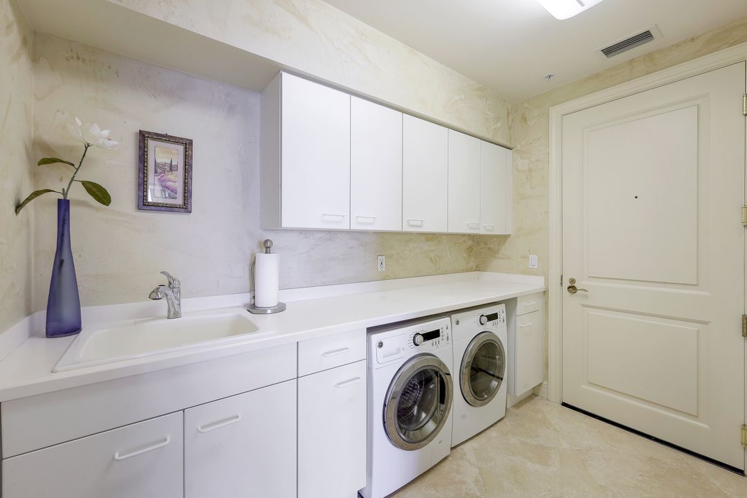 970 Cape Marco Dr #2002, Marco Island, FL 34145