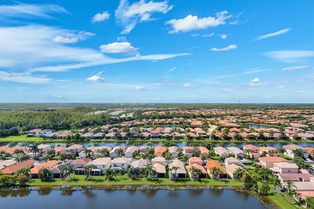 10443 Spruce Pine Ct, Fort Myers, FL 33913