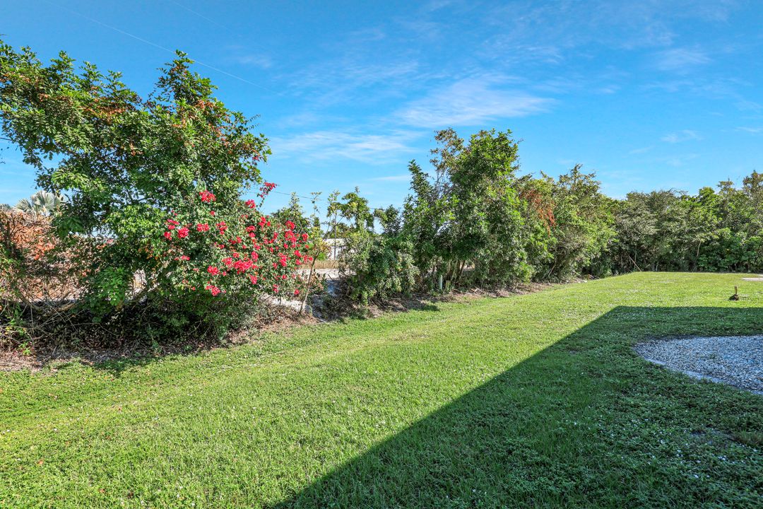 1211 Rosemary Ct #C104, Naples, FL 34103