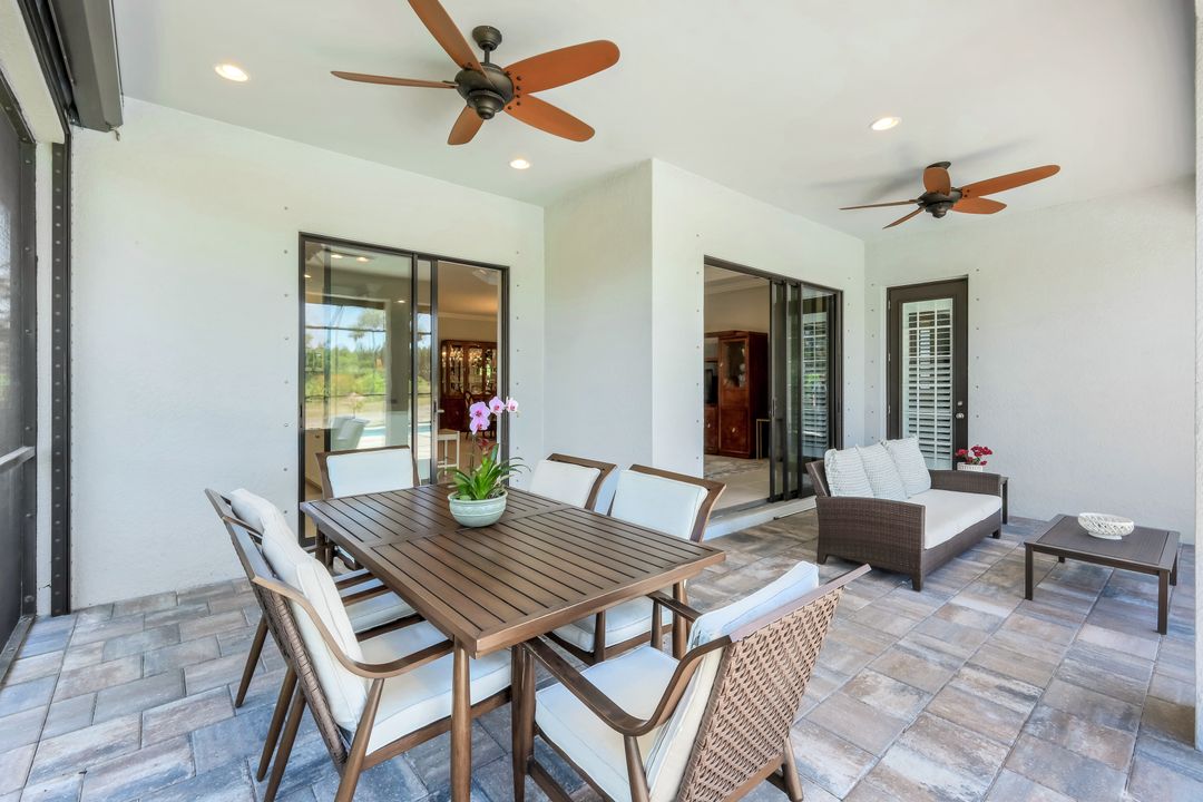 8396 Promoso Ct, Naples, FL 34114