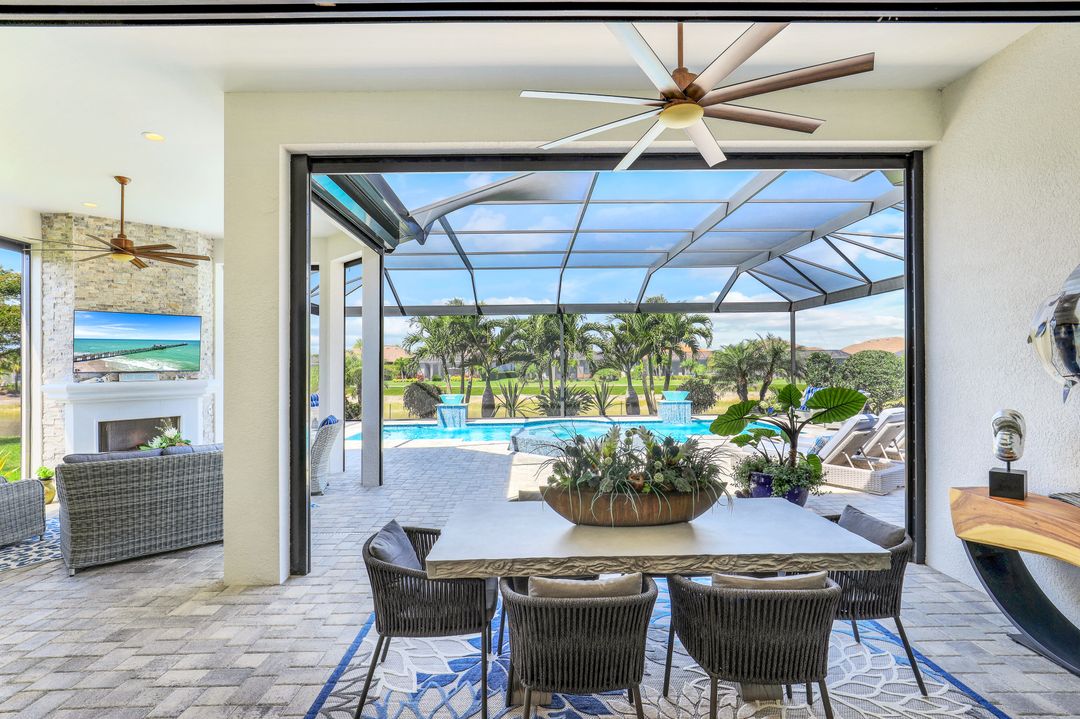 9287 Rialto Ln, Naples, FL 34119