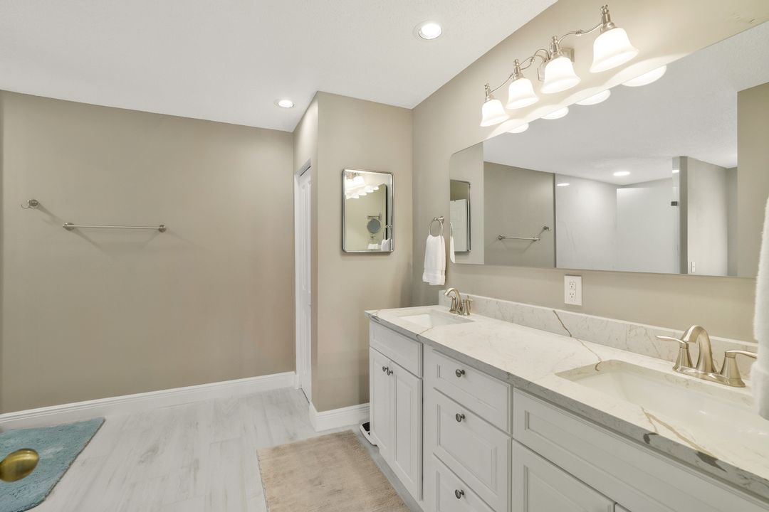 4630 Ashton Ct, Naples, FL 34112