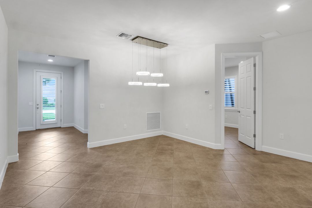 16367 Halberry Ln, Naples, FL 34110