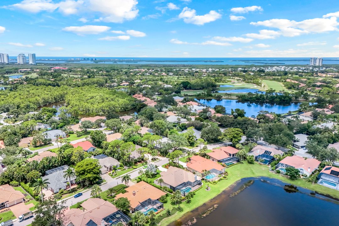 3760 Lakemont Dr, Bonita Springs, FL 34134
