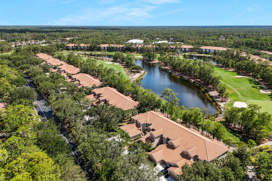 8275 Danbury Blvd #104, Naples, FL 34120