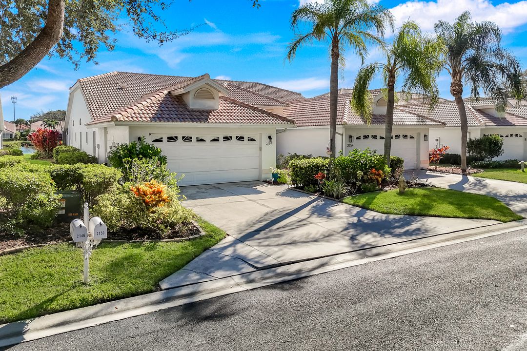2150 Stacil Cir, Naples, FL 34109