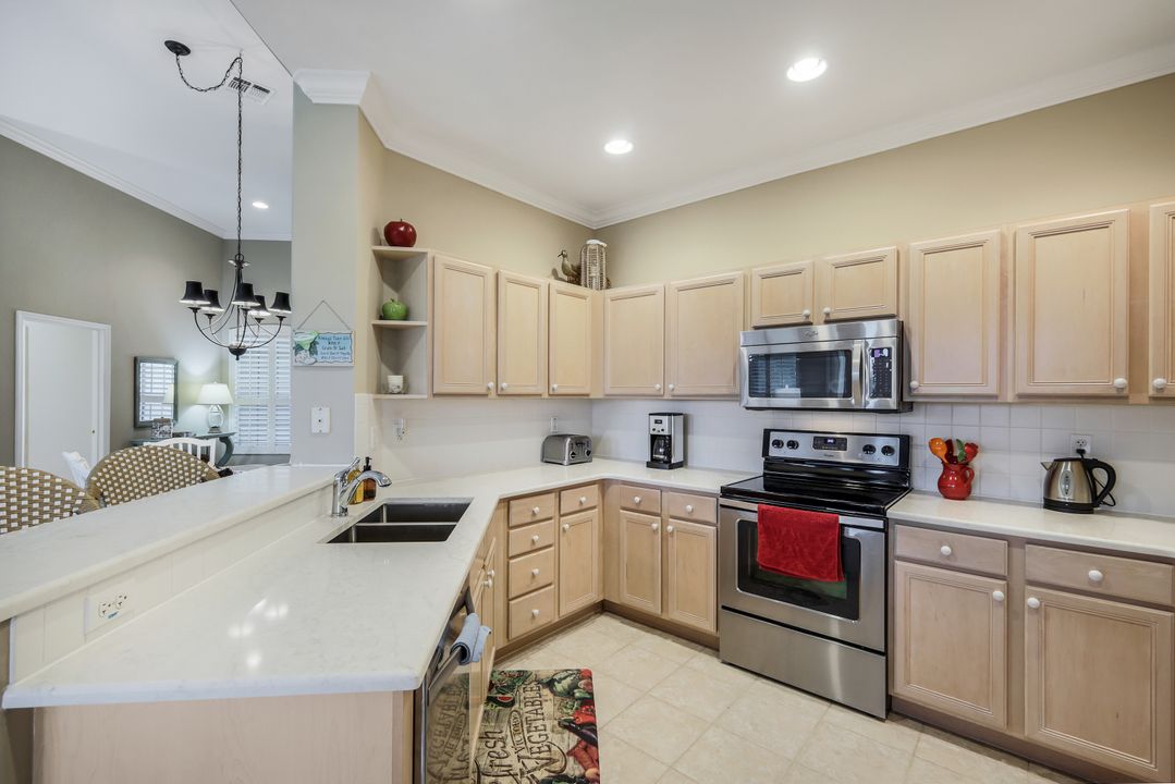 9191 Bayberry Bend #201, Fort Myers, FL 33908