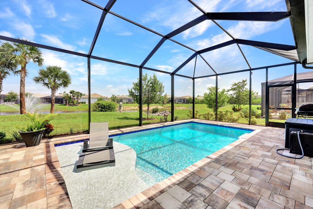 16517 Seagate Pl, Bonita Springs, FL 34135