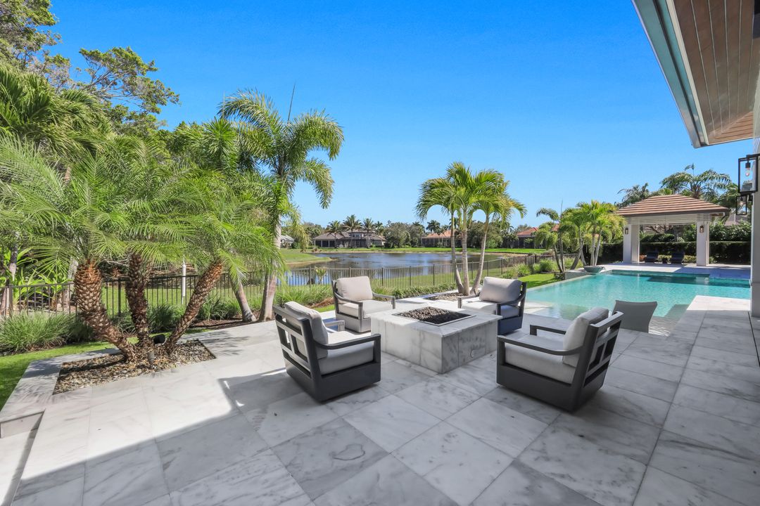 2818 Thistle Way, Naples, FL 34105
