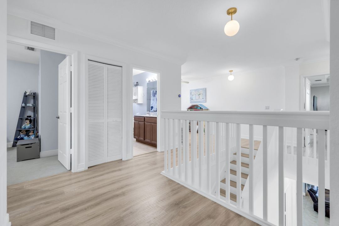 1570 Double Eagle Trail, Naples, FL 34120
