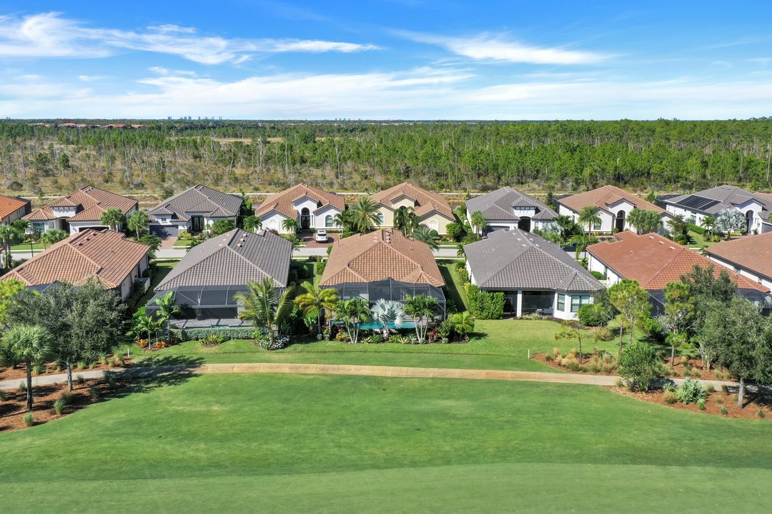 9500 Montelanico Loop, Naples, FL 34119