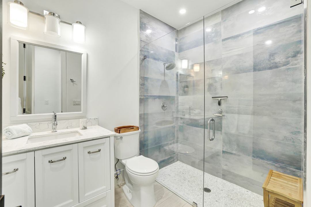 910 Ivory Ct, Marco Island, FL 34145