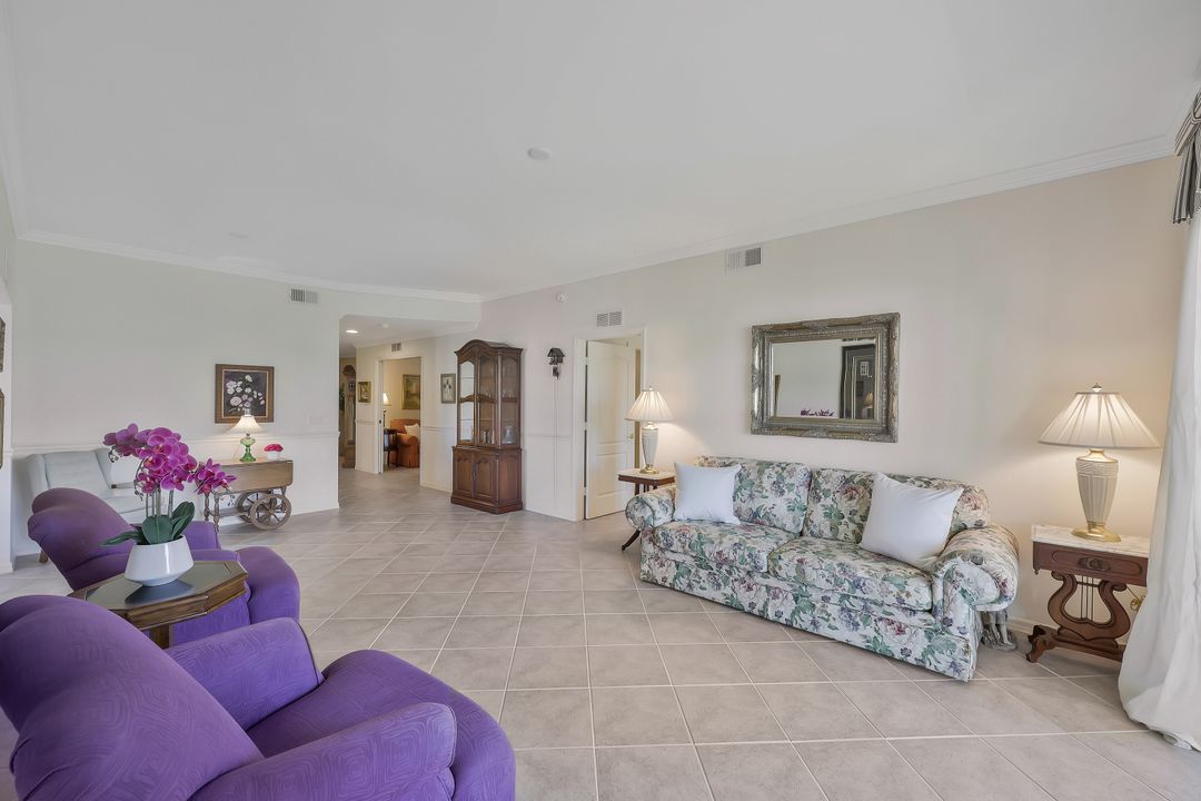 3485 Grand Cypress Dr #Unit 102, Naples, FL 34119