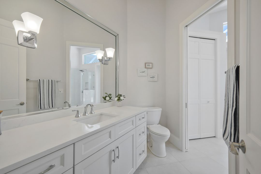 109 Greenfield Ct, Naples, FL 34110