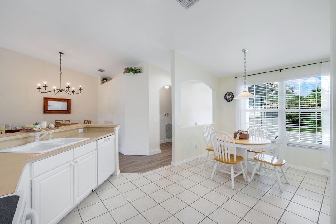 9331 Spring Run Blvd, Bonita Springs, FL 34135