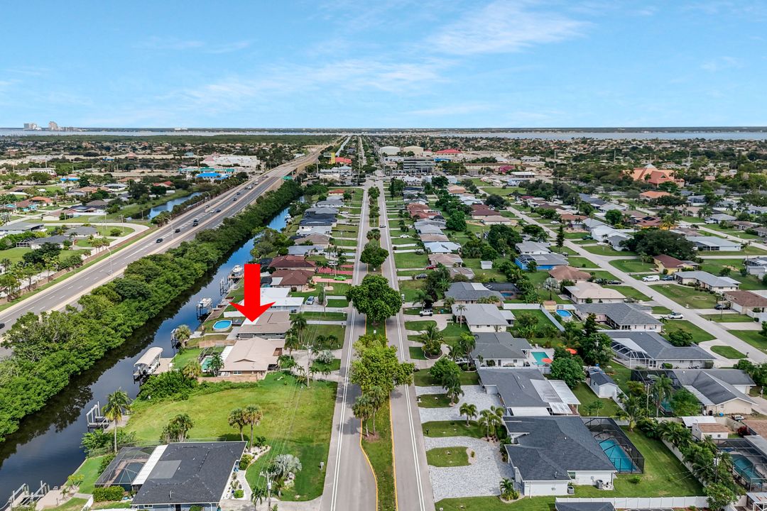 1317 Everest Pkwy, Cape Coral, FL 33904