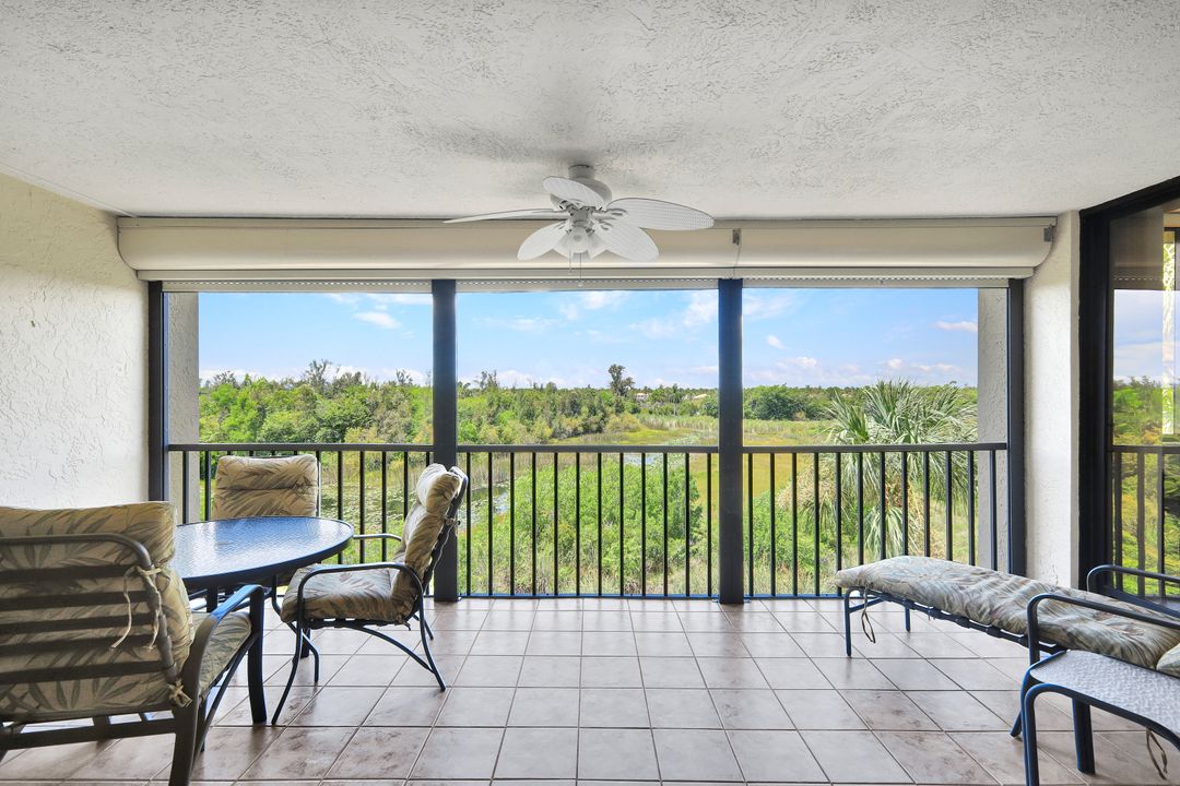 7129 Lakeridge View Court #302, Fort Myers, FL 33907