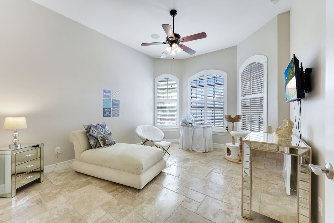225 SW 12th Terrace, Cape Coral, FL 33991