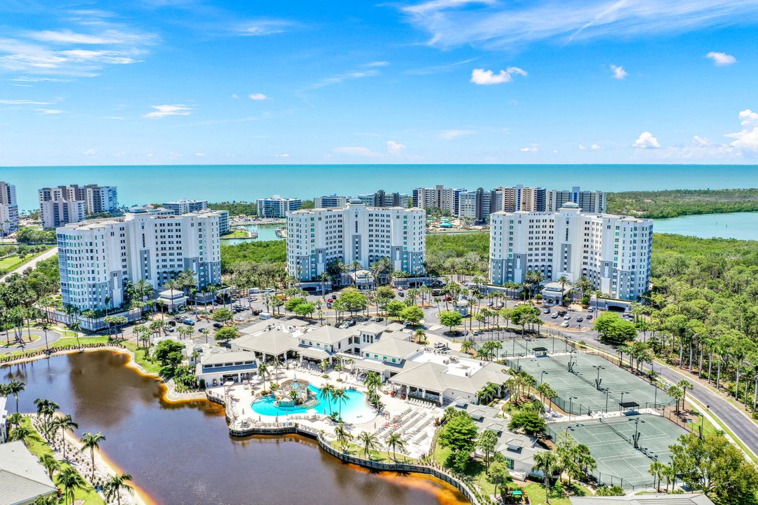 315 Dunes Blvd #1105, Naples, FL 34110