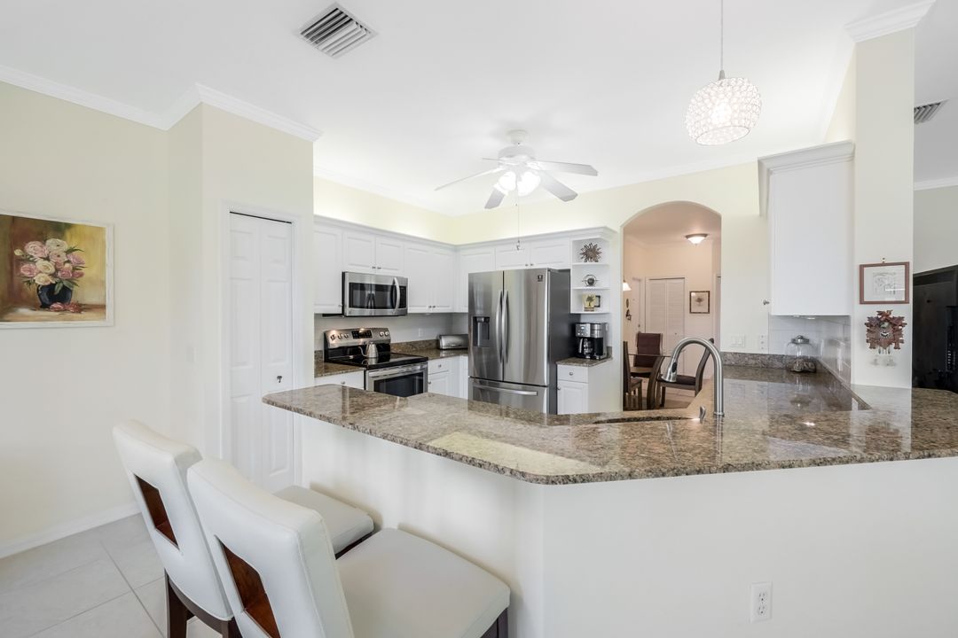 1320 Charleston Square Dr #101, Naples, FL 34110