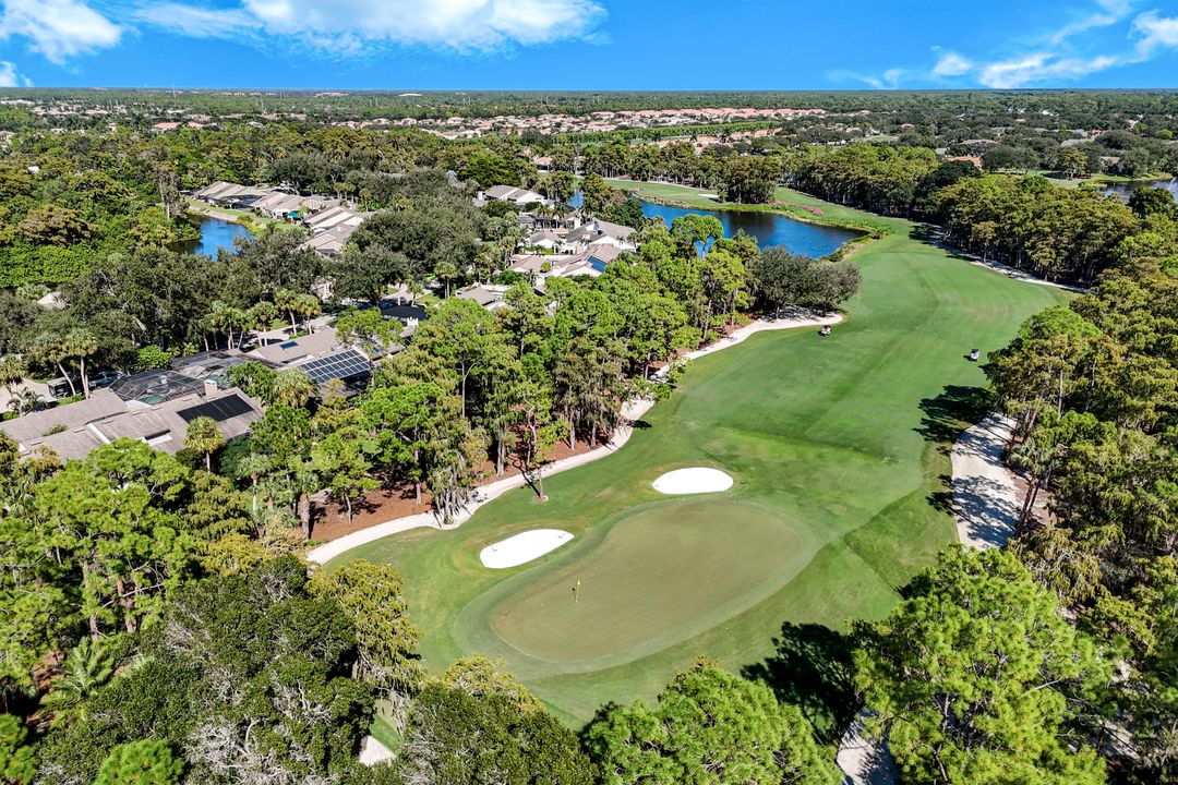 370 Edgemere Way N, Naples, FL 34105