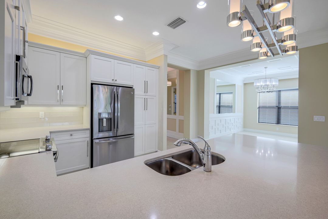 13350 Coronado Dr, Naples, FL 34109