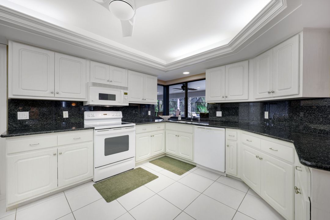 2264 Imperial Golf Course Blvd, Naples, FL 34110