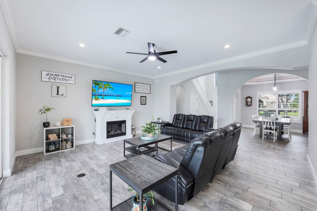 14696 Indigo Lakes Cir, Naples, FL 34119