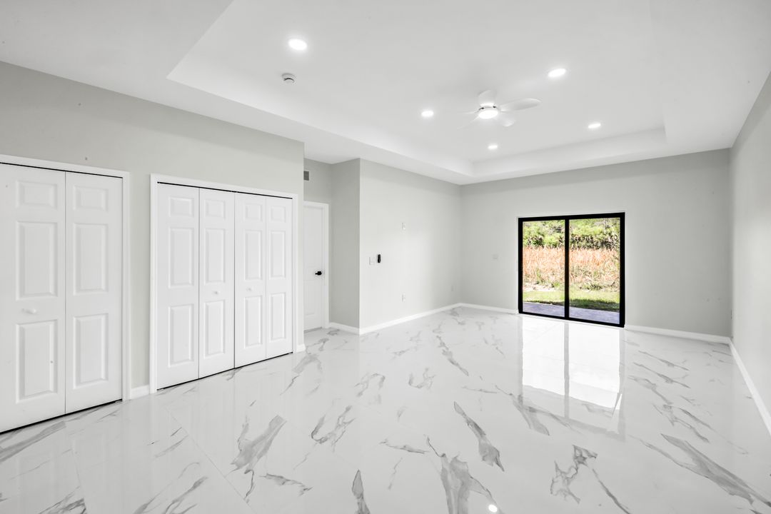 1235 Hillcrest St E, Lehigh Acres, FL 33974