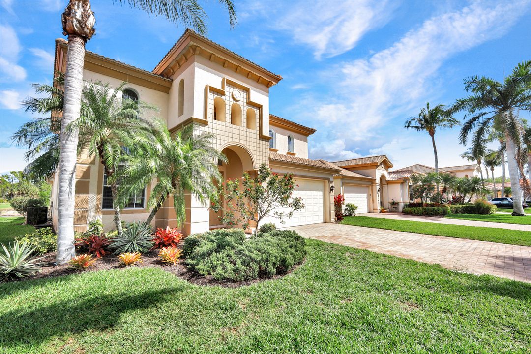 28159 Robolini Ct, Bonita Springs, FL 34135