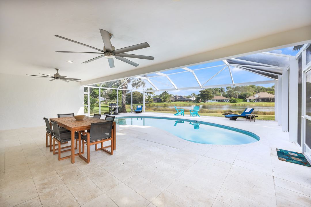 2218 Kings Lake Blvd, Naples, FL 34112