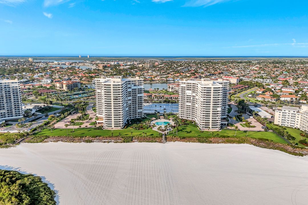 320 Seaview Ct #305, Marco Island, FL 34145