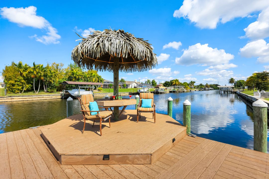 1409 SE 17th St, Cape Coral, FL 33990