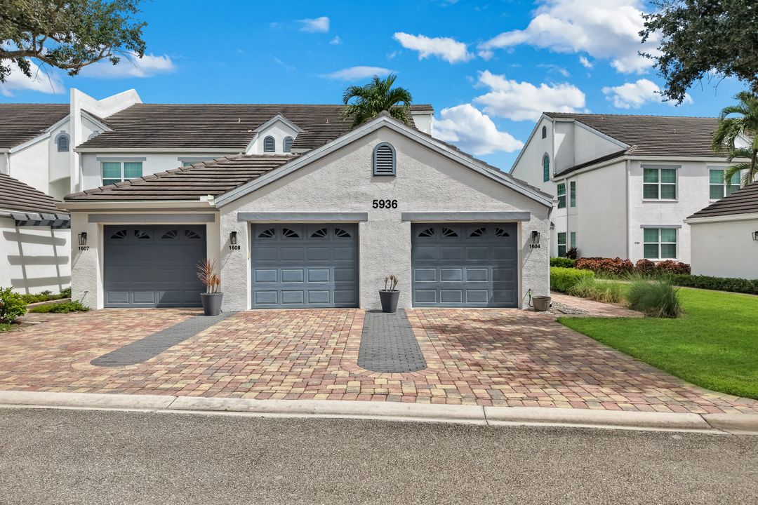 5936 Sand Wedge Ln #1604, Naples, FL 34110
