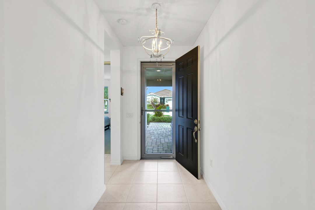 14604 Catamaran Pl, Naples, FL 34114