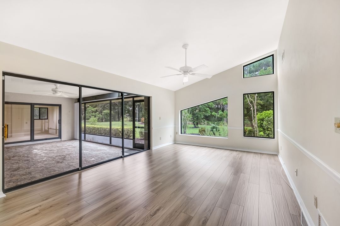 509 Cypress Way E, Naples, FL 34110