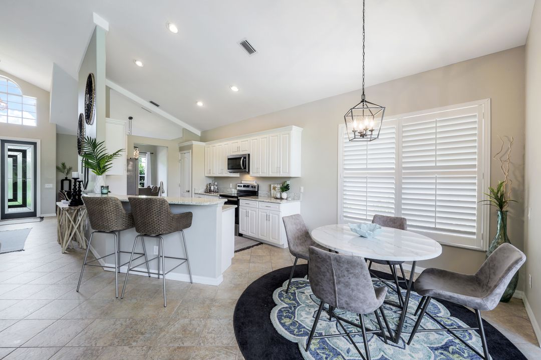 14852 Crescent Cove Dr, Fort Myers, FL 33908