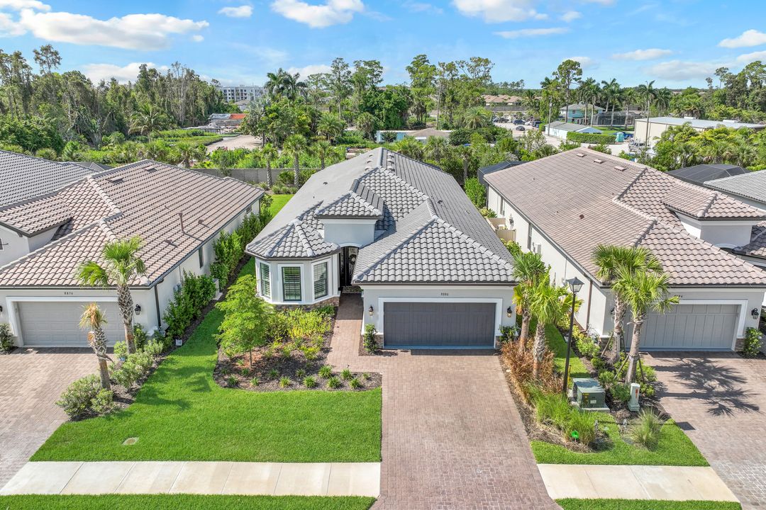 8880 Scarlotti Pl, Naples, FL 34119