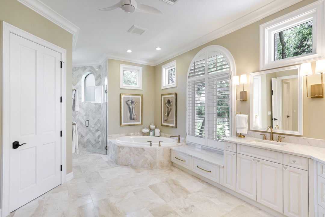 1419 Gormican Ln, Naples, FL 34110