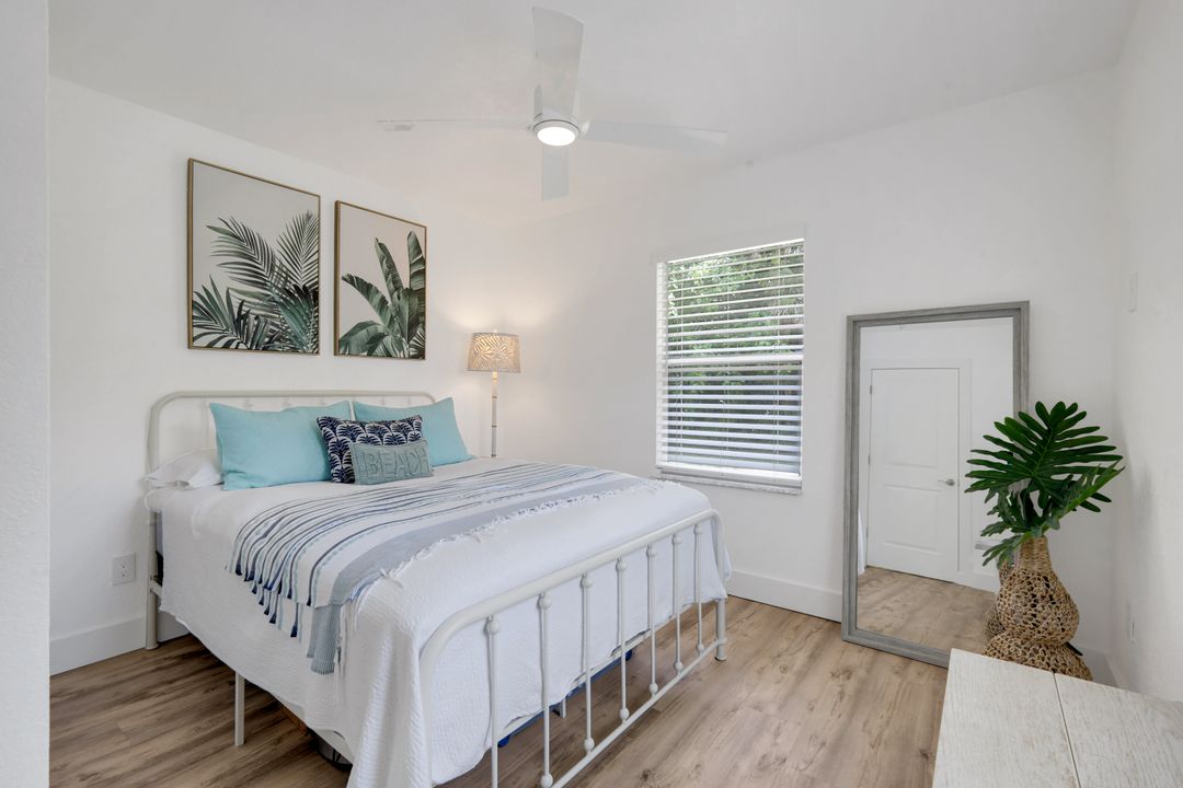 27292 East Dr, Bonita Springs, FL 34135