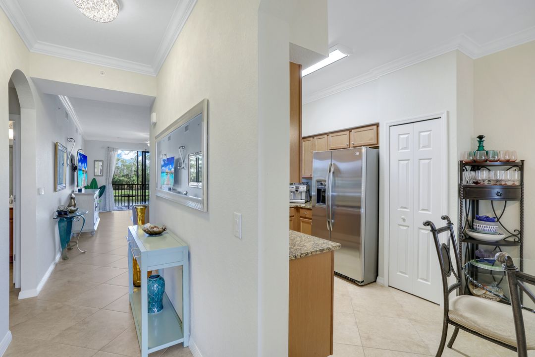 9735 Acqua Ct #625, Naples, FL 34113