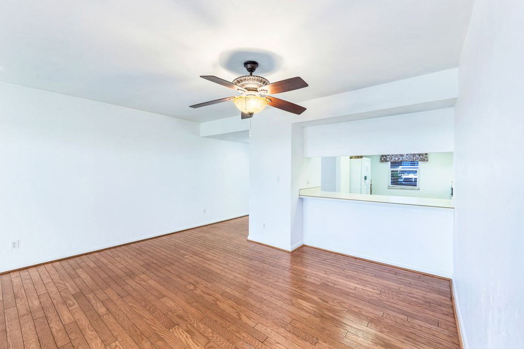 1530 Imperial Golf Course Blvd #312, Naples, FL 34110