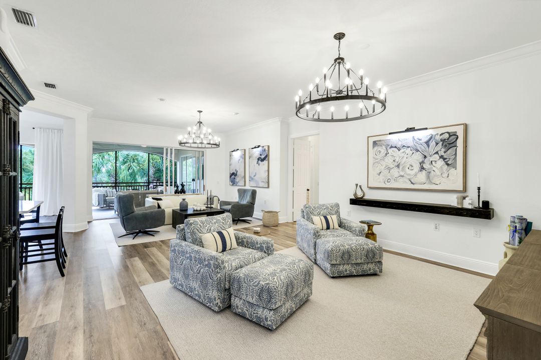 9097 Cherry Oaks Tr #201, Naples, FL 34114