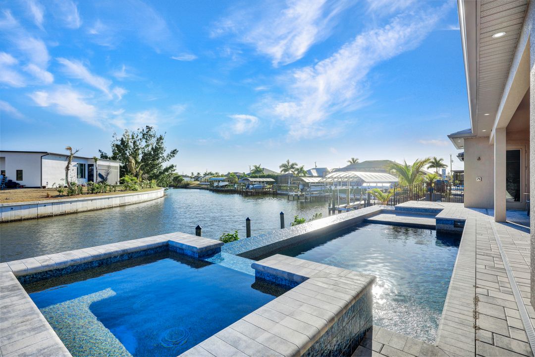 3220 NW 21st St, Cape Coral, FL 33993