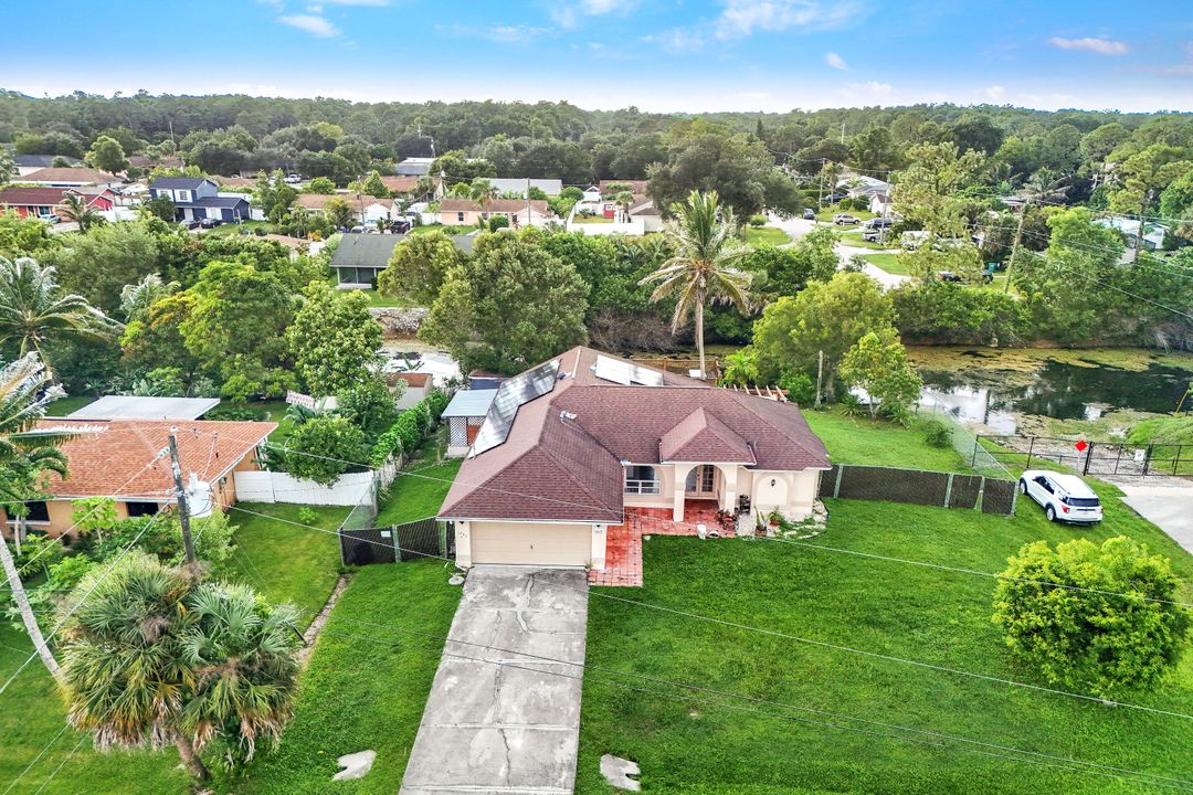 1701 54th Terrace SW, Naples, FL 34116